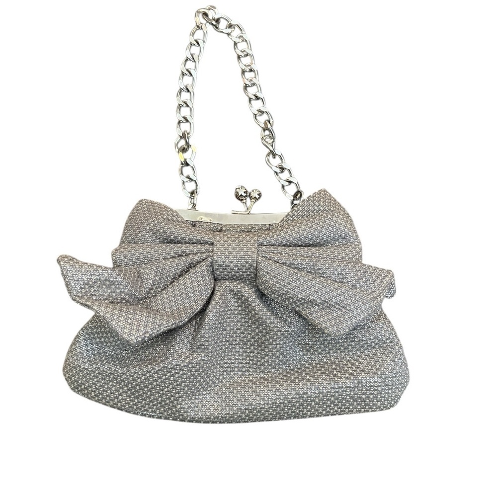 Ruum Small Gray Metallic Bow Clutch